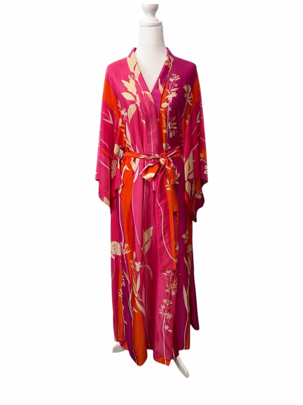 Natori Pink Floral Kimono Robe